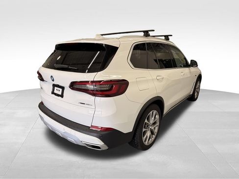 Used 2022 BMW X5 xDrive45e w/ Climate Comfort Package AWD/4WD image 6