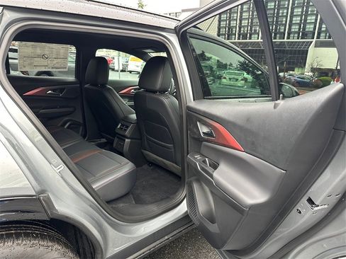 New 2026 Chevrolet Equinox EV RS image 13