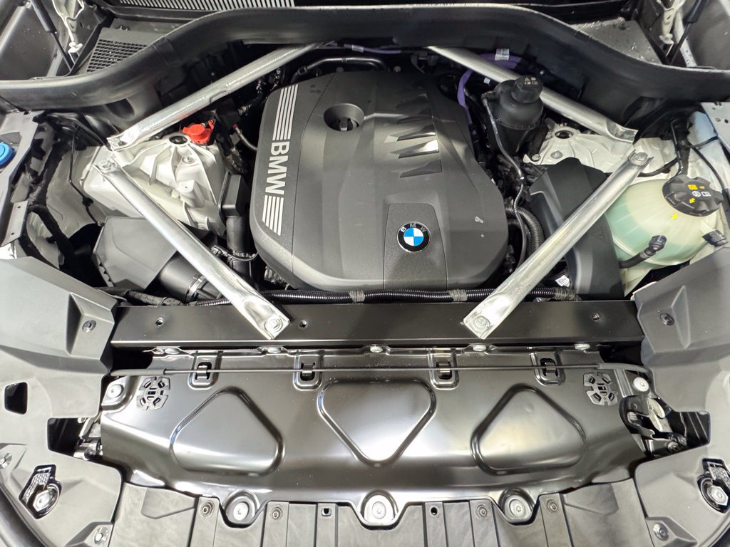 Used 2026 BMW X5 xDrive40i w/ Climate Comfort Package AWD/4WD image 31