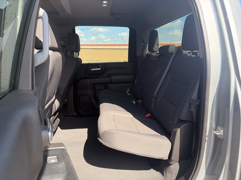 Used 2024 Chevrolet Silverado 2500 Custom w/ Custom Value Package AWD/4WD image 16