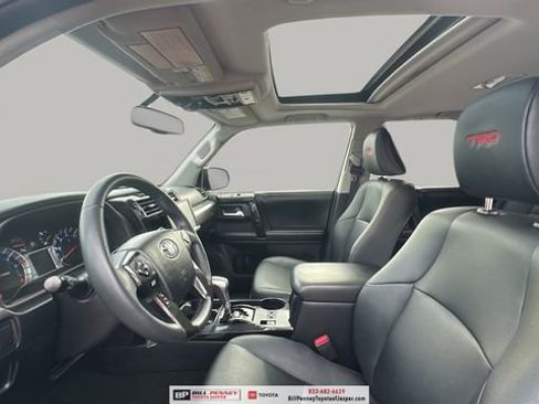 Used 2019 Toyota 4Runner TRD Off-Road Premium image 11