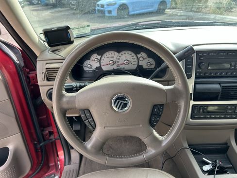 Used 2003 Mercury Mountaineer Base image 20