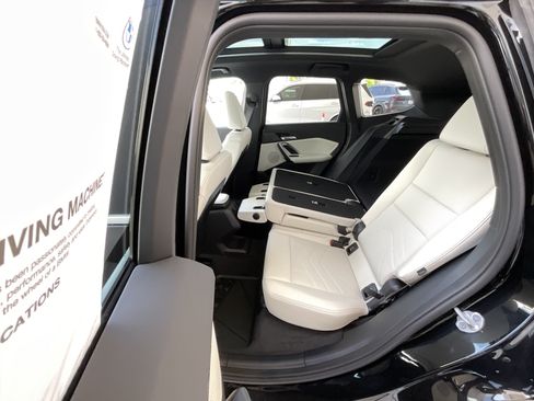 New 2026 BMW X1 xDrive28i w/ Technology Package AWD/4WD image 29