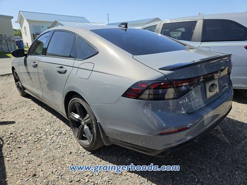 Certified 2025 Honda Accord Sport image 9