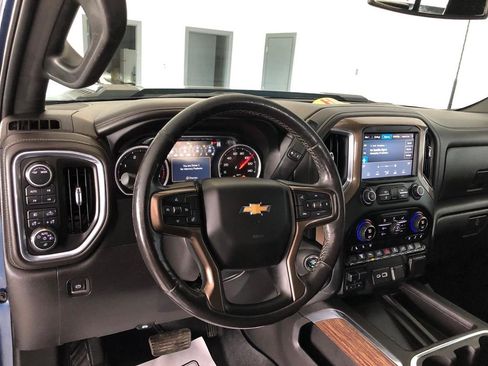 Used 2022 Chevrolet Silverado 2500 High Country AWD/4WD image 12