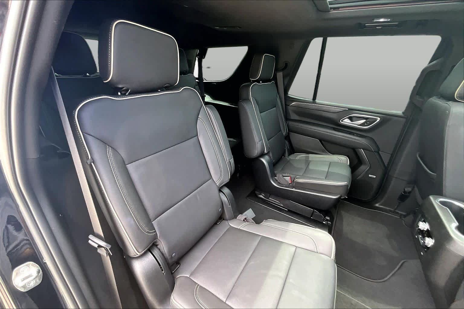 Used 2022 GMC Yukon SLT w/ SLT Premium Package RWD image 20