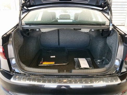 New 2025 Volkswagen Jetta SE image 13