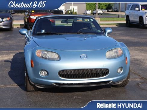 Used 2008 MAZDA MX-5 Miata RWD image 4