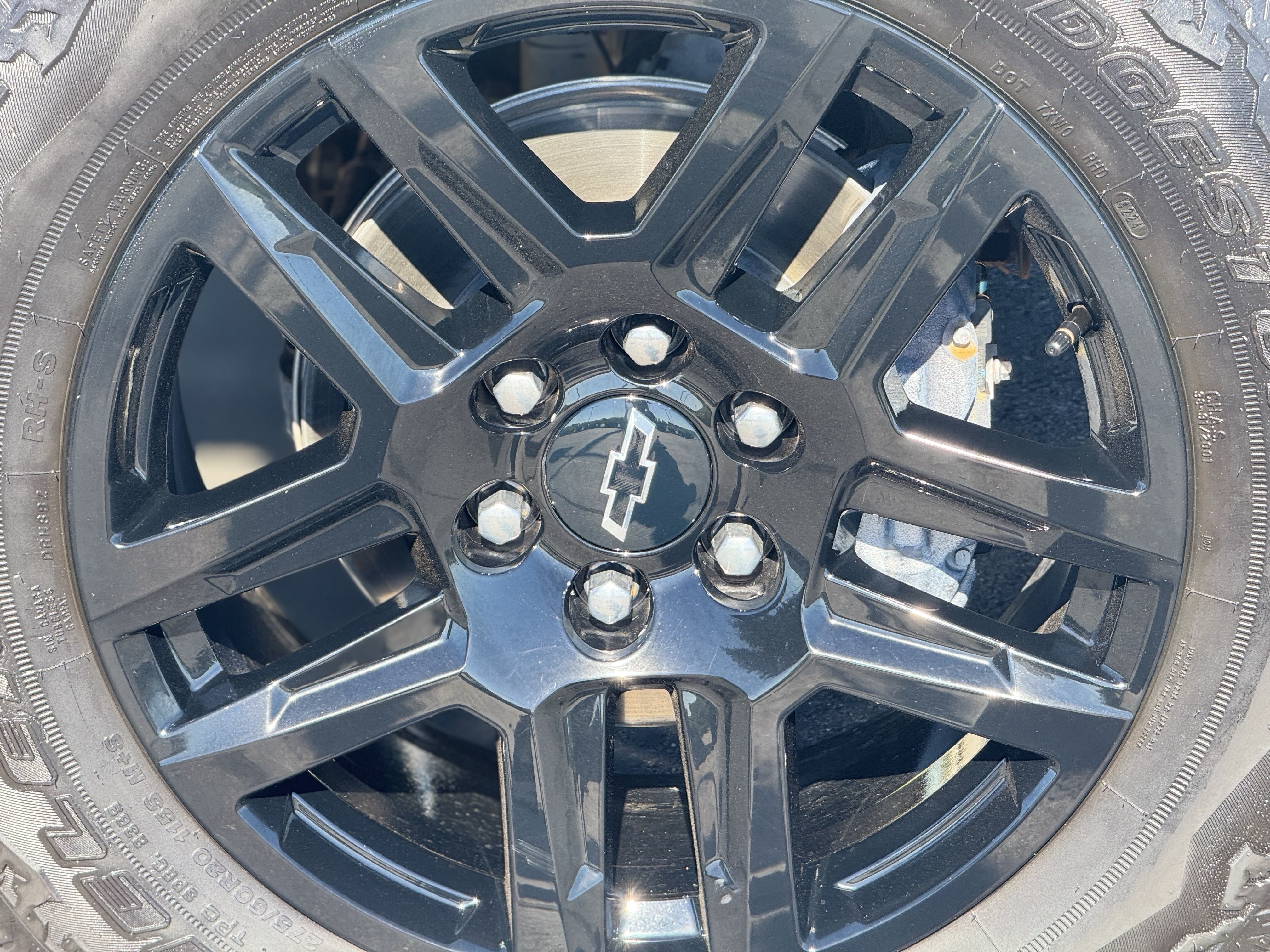 Used 2025 Chevrolet Silverado 1500 LT Trail Boss w/ Protection Package AWD/4WD image 8