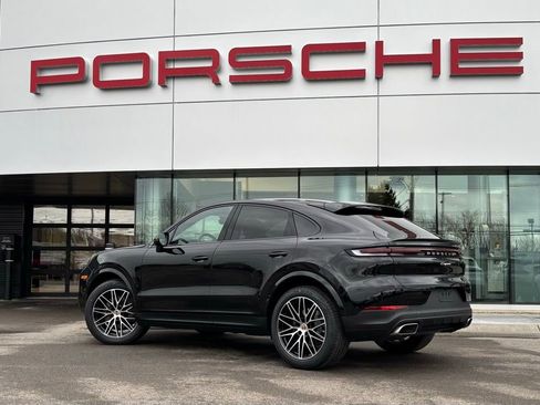New 2026 Porsche Cayenne Coupe image 3