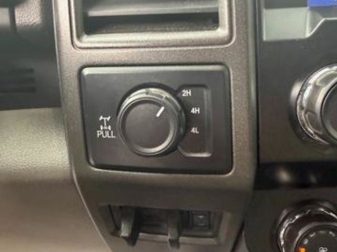 Used 2022 Ford F250 XL w/ STX Appearance Package AWD/4WD image 16