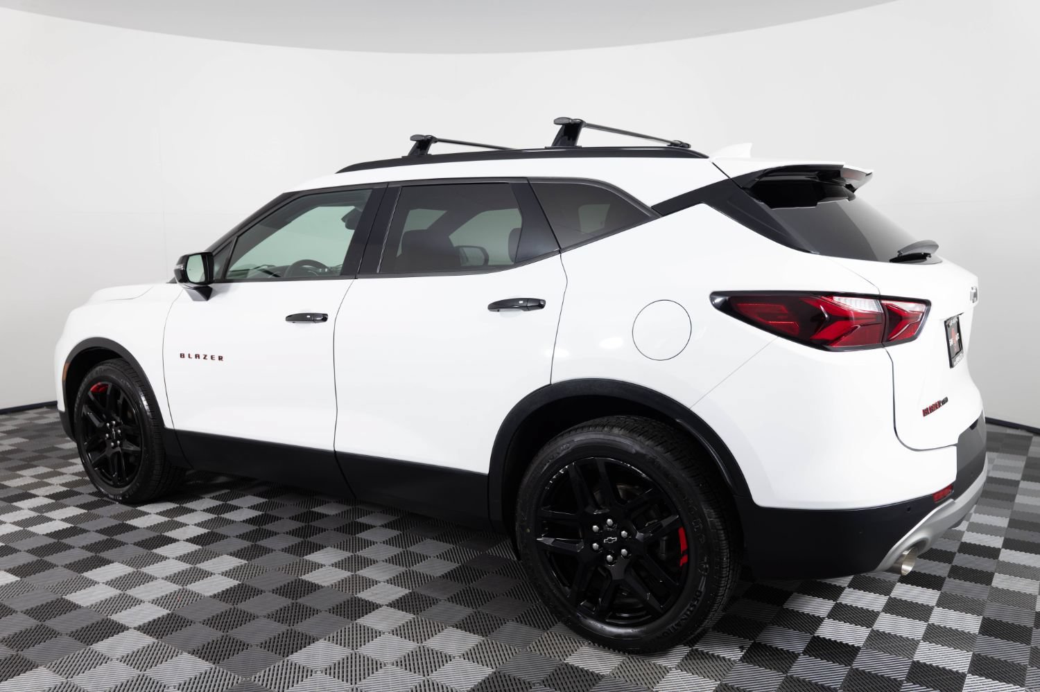 Used 2020 Chevrolet Blazer LT w/ Redline Edition AWD/4WD image 4