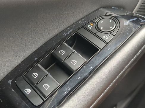 Used 2024 MAZDA CX-30 AWD 2.5 S w/ Preferred Package image 18