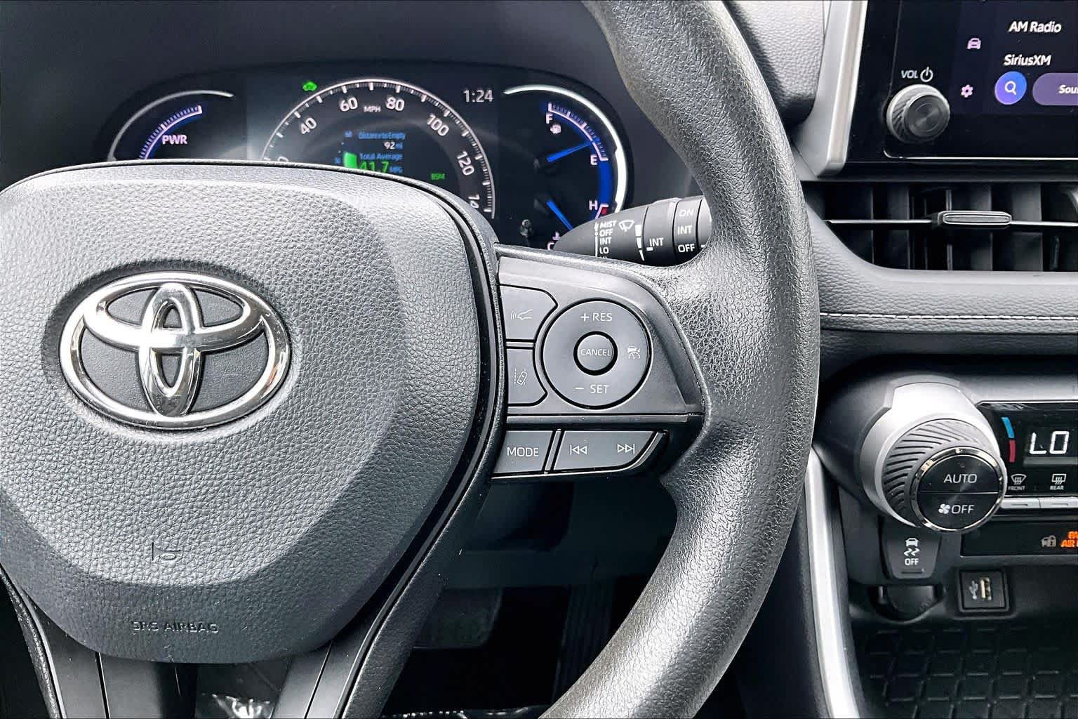 Used 2024 Toyota RAV4 XLE w/ Convenience Package AWD/4WD image 25