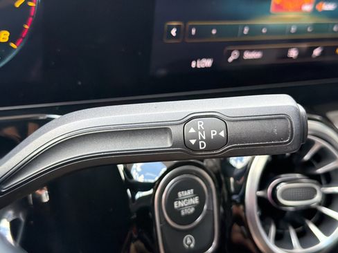 Used 2022 Mercedes-Benz GLA 250 4MATIC image 26