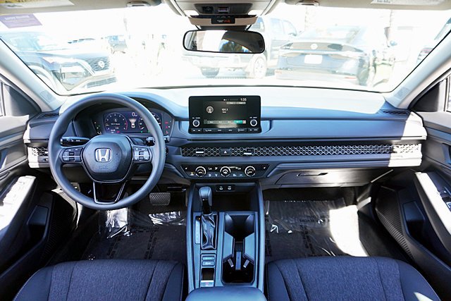Used 2024 Honda Accord EX image 25