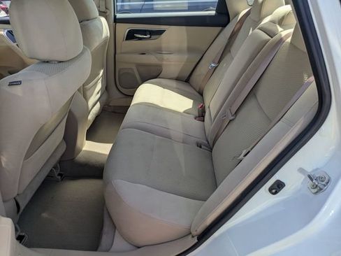 Used 2014 Nissan Altima 2.5 SV FWD image 18