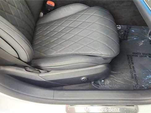 Used 2024 Mercedes-Benz E 450 4MATIC Sedan w/ Airmatic Package image 25