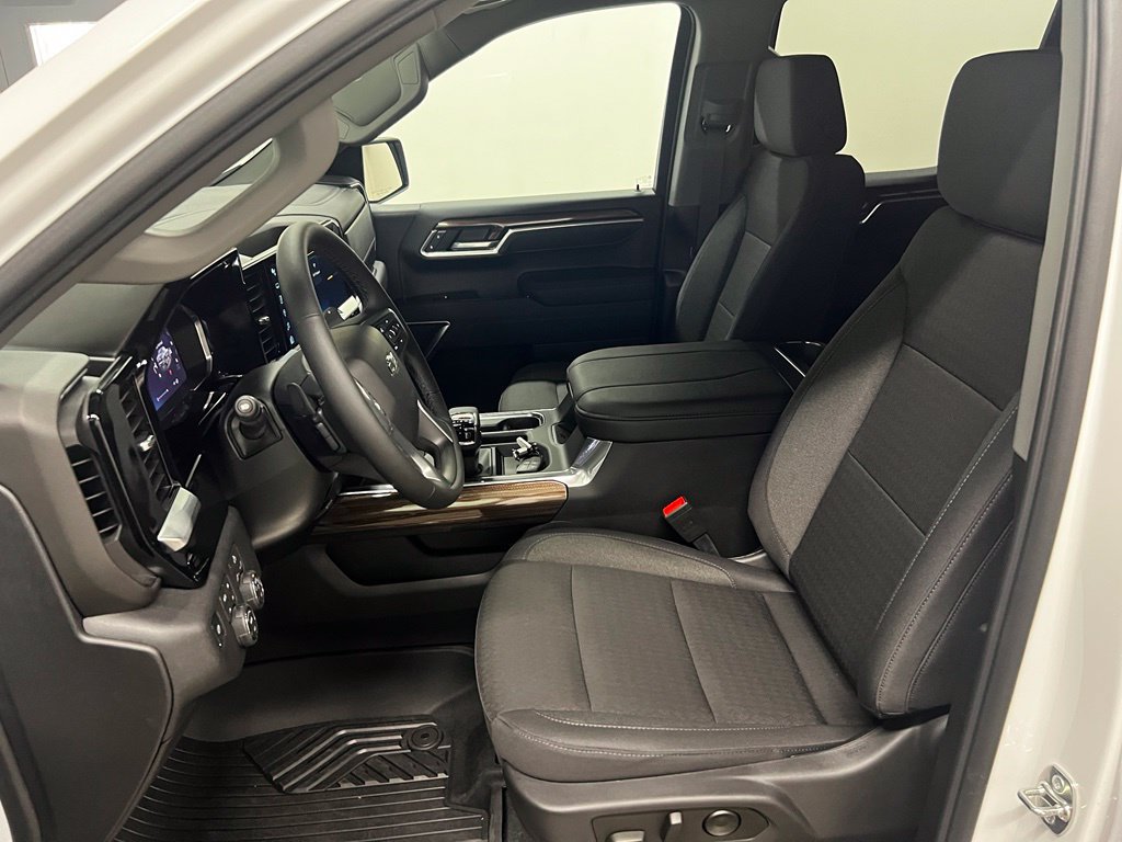 New 2026 Chevrolet Silverado 1500 RST w/ Convenience Package II AWD/4WD image 29