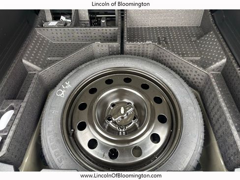 Used 2024 Ford Edge Titanium w/ Titanium Elite Package image 18