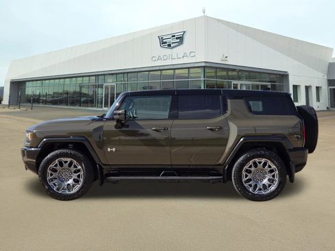 Used 2025 GMC Hummer EV 3X AWD/4WD image 3