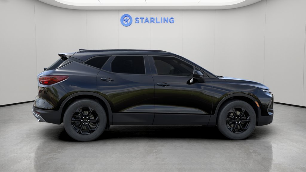 New 2026 Chevrolet Blazer LT w/ Convenience Package FWD image 4