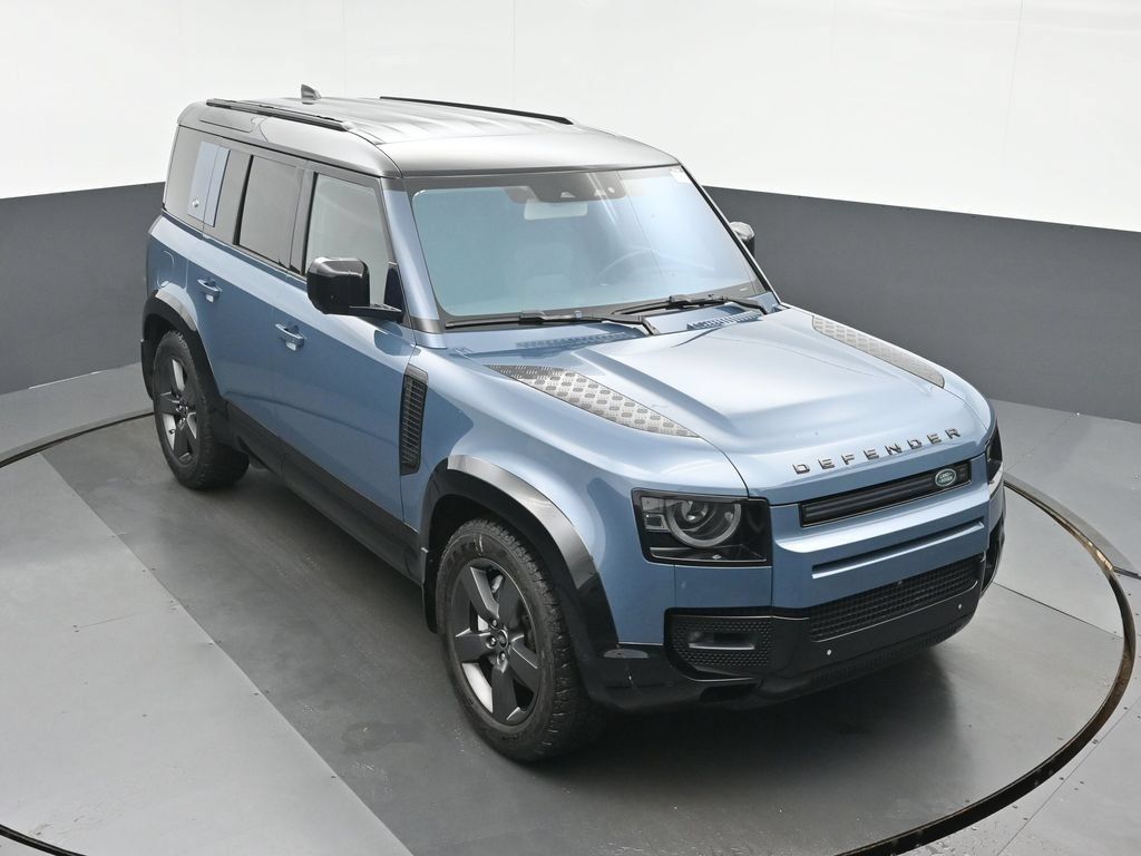 Used 2020 Land Rover Defender 110 SE AWD/4WD image 34