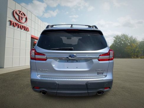 Used 2022 Subaru Ascent Touring w/ Popular Package #2A AWD/4WD image 3