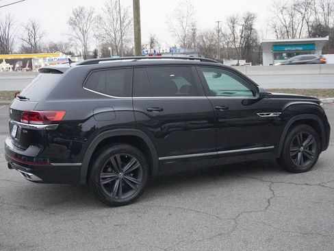 Used 2021 Volkswagen Atlas SE w/ Panoramic Sunroof Package image 12