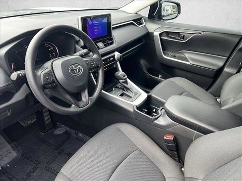 Certified 2025 Toyota RAV4 LE image 9