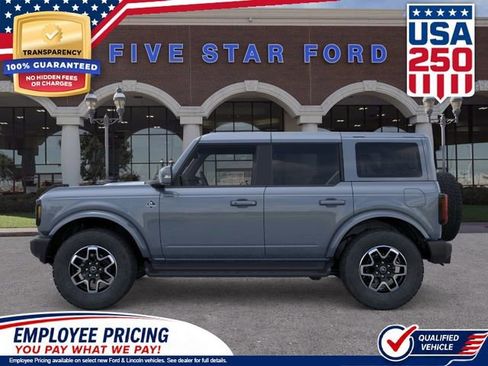 New 2025 Ford Bronco Outer Banks AWD/4WD image 4