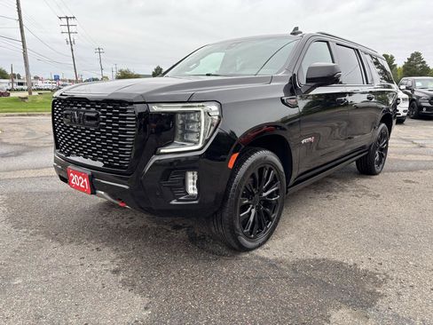 Used 2021 GMC Yukon XL AT4 w/ Technology Package AWD/4WD image 1