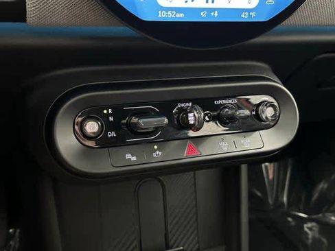 Certified 2025 MINI Cooper S image 21