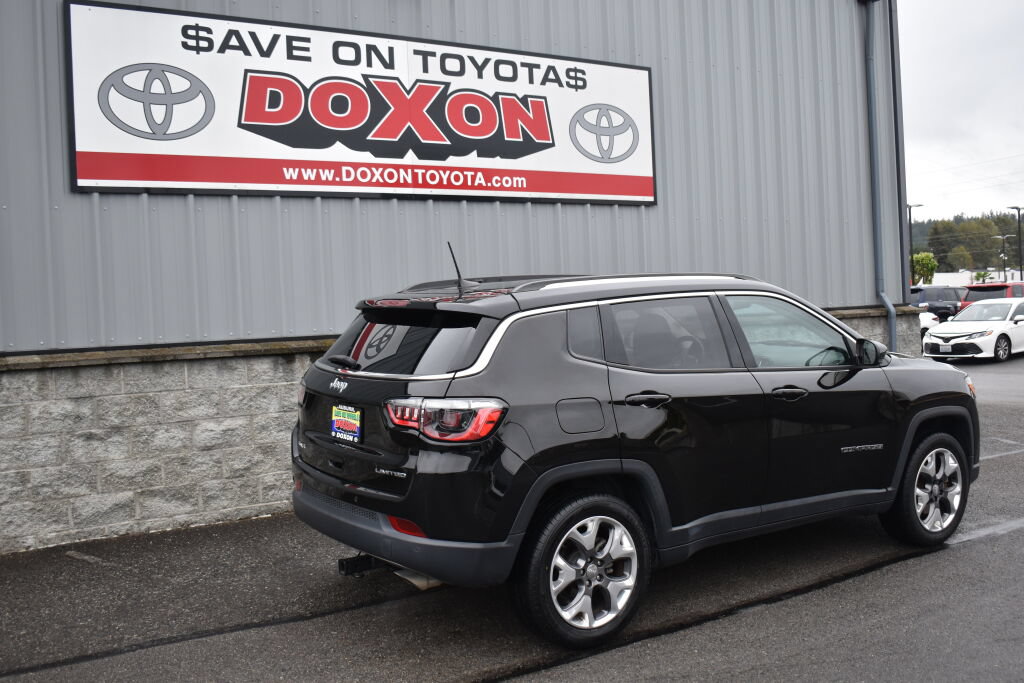 Used 2021 Jeep Compass Limited w/ Sun and Sound Group AWD/4WD image 5