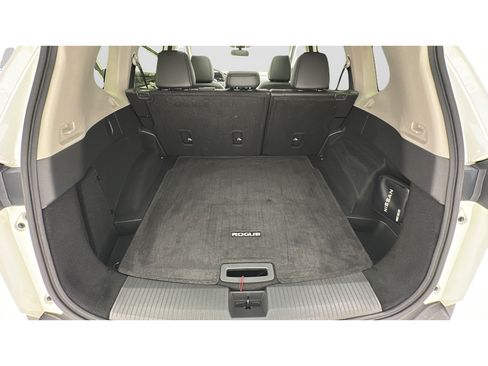 Used 2023 Nissan Rogue SV w/ SV Premium B Package AWD/4WD image 21