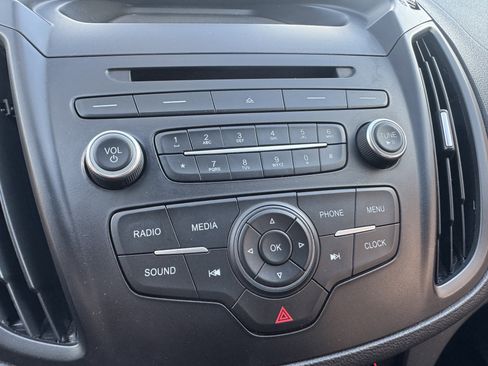 Used 2018 Ford Escape S image 26