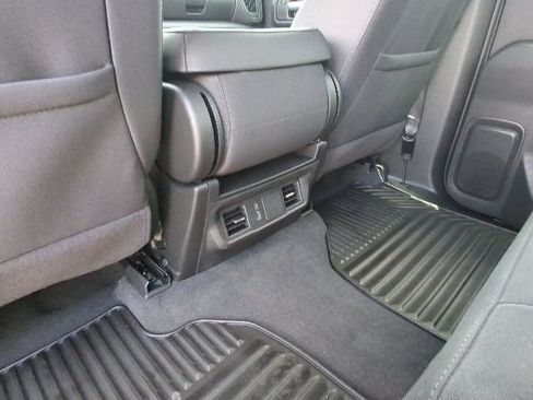 Used 2025 Chevrolet Silverado 1500 Custom Trail Boss w/ Dark Appearance Package AWD/4WD image 24