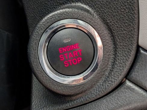 Used 2024 Subaru Outback Premium image 24