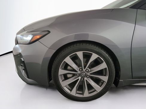 Used 2019 Nissan Maxima Platinum w/ Illumination Package image 11