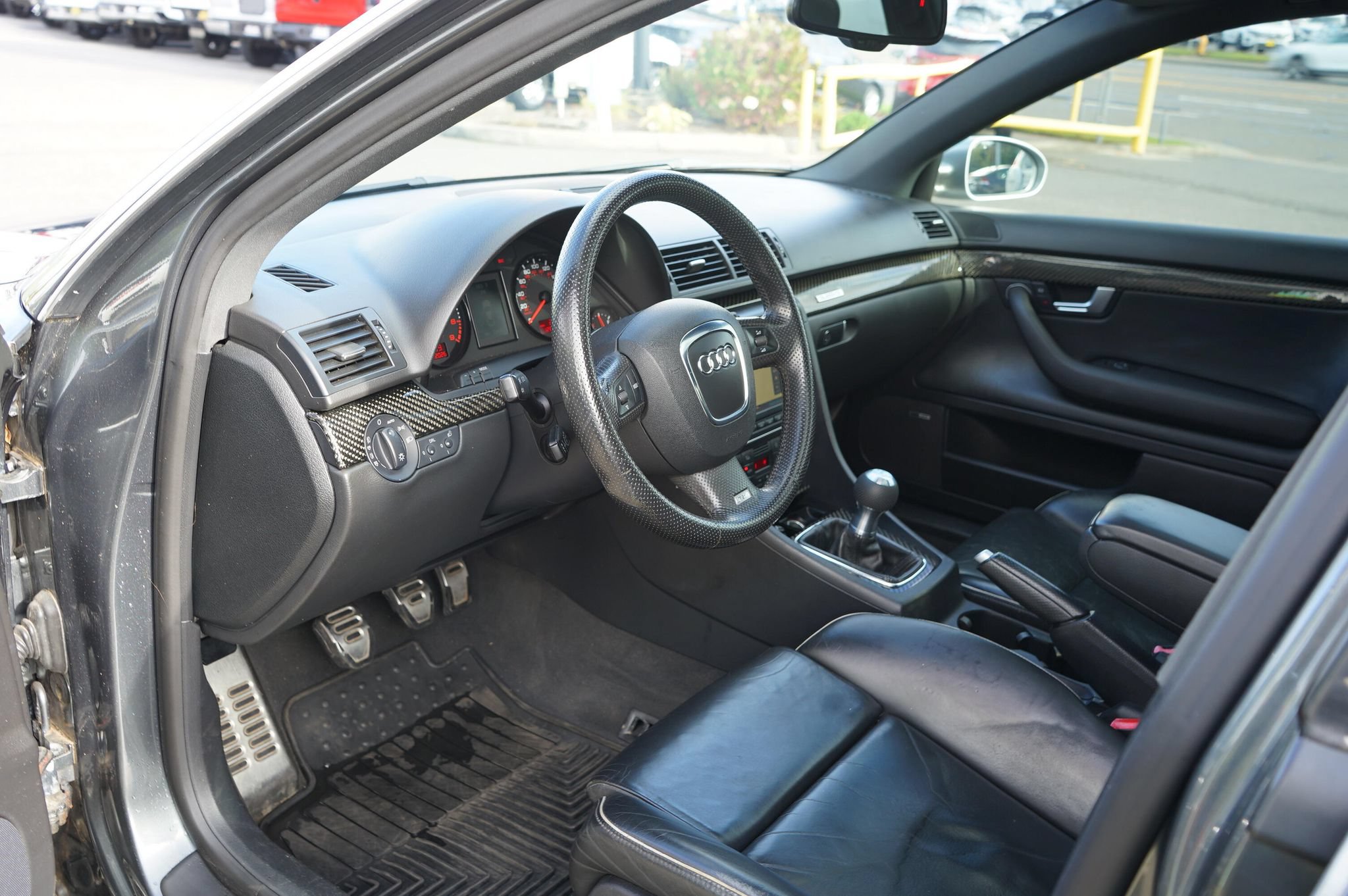 Used 2007 Audi RS 4 Sedan AWD/4WD image 13