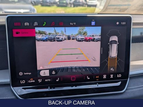 New 2026 Volkswagen Tiguan SE R-Line AWD/4WD image 25