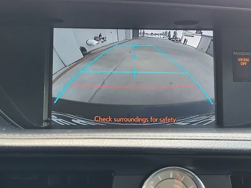 Used 2014 Lexus ES 350 w/ Luxury Package FWD image 17