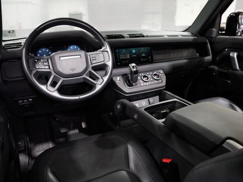 Used 2023 Land Rover Defender 110 X-Dynamic SE AWD/4WD image 37