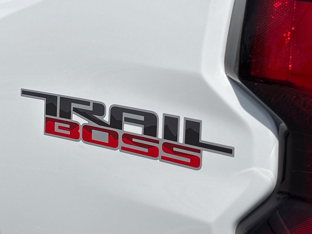 New 2026 Chevrolet Colorado Trail Boss AWD/4WD image 19