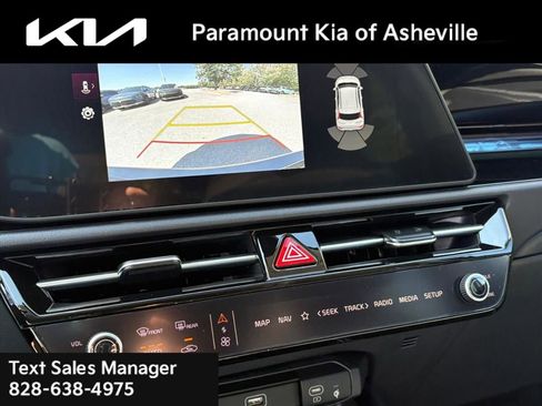 New 2025 Kia Niro SX image 10