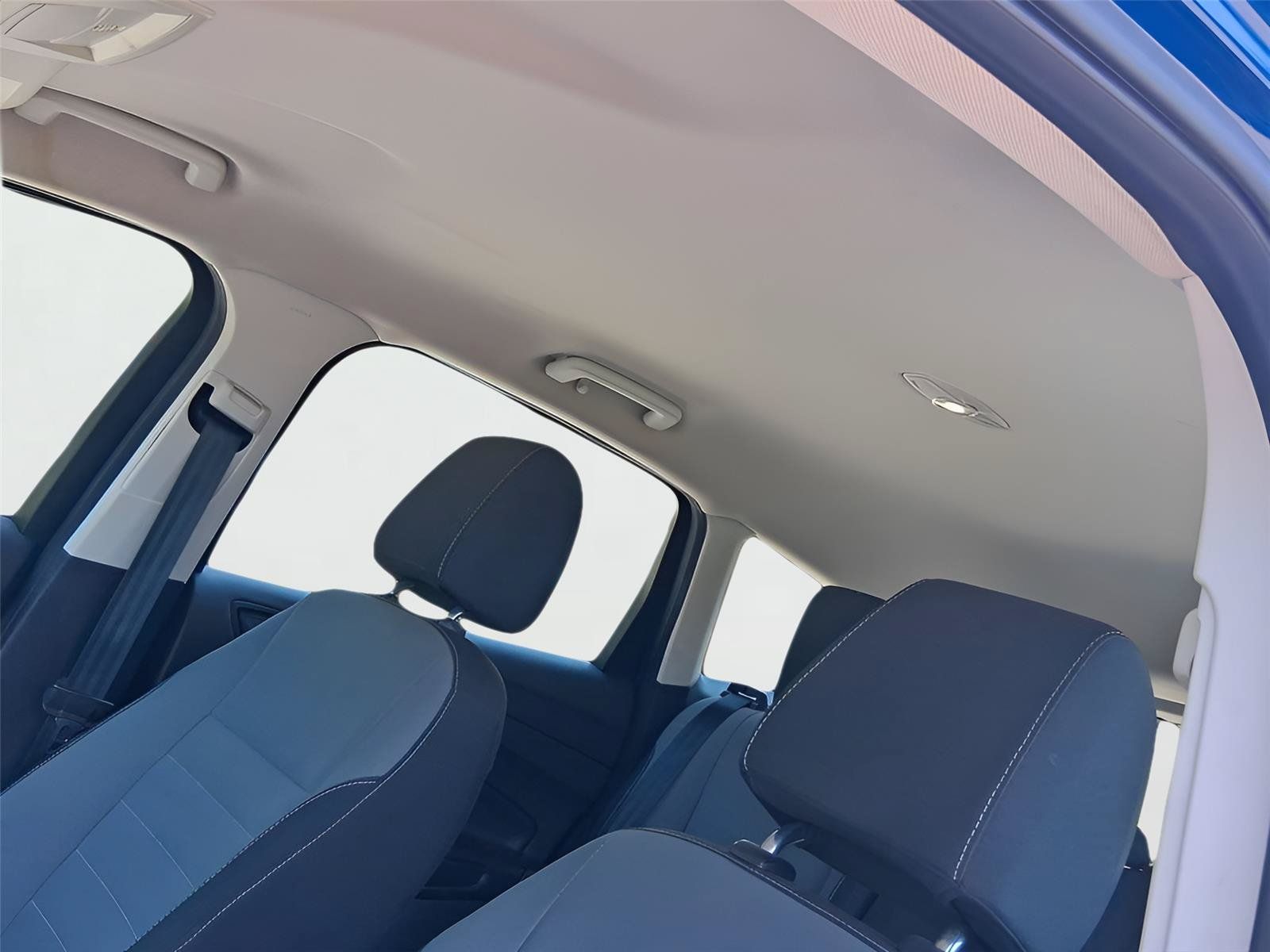 Used 2017 Ford Escape S FWD image 12