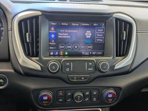 Used 2024 GMC Terrain SLT FWD image 14
