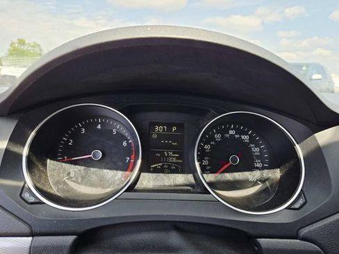 Used 2017 Volkswagen Jetta S FWD image 18