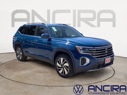 New 2025 Volkswagen Atlas SE image 1