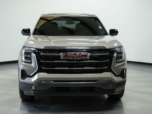 Used 2026 GMC Terrain Elevation AWD/4WD image 2